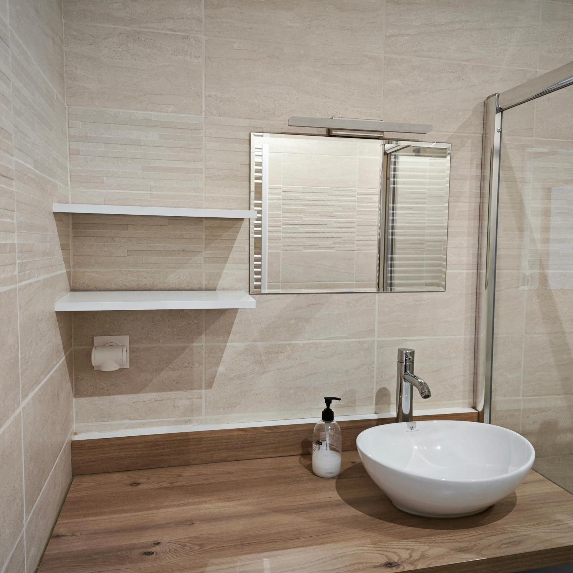 Appartement Tout Confort A 2 Pas Du Centre Ville Aubagne Ngoại thất bức ảnh